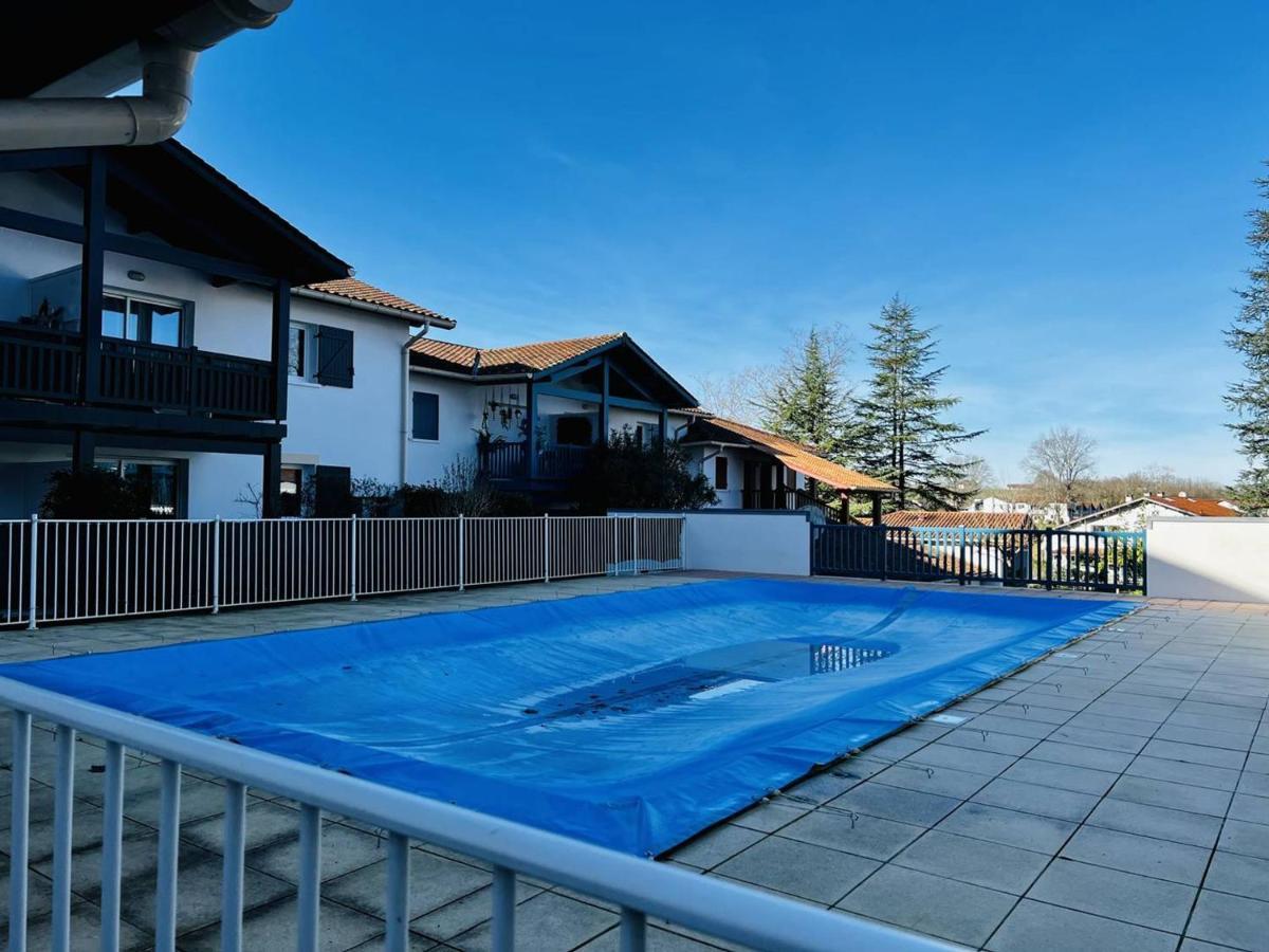 Appartement T1 Bis Avec Terrasse Et Piscine A Cambo-Les-Bains, 1 Chambre, Parking Prive - Fr-1-495-4 Екстериор снимка